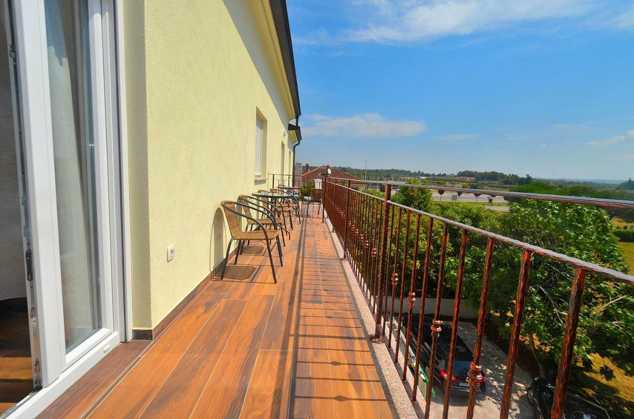 Stella Apartments Novigrad  ภายนอก รูปภาพ