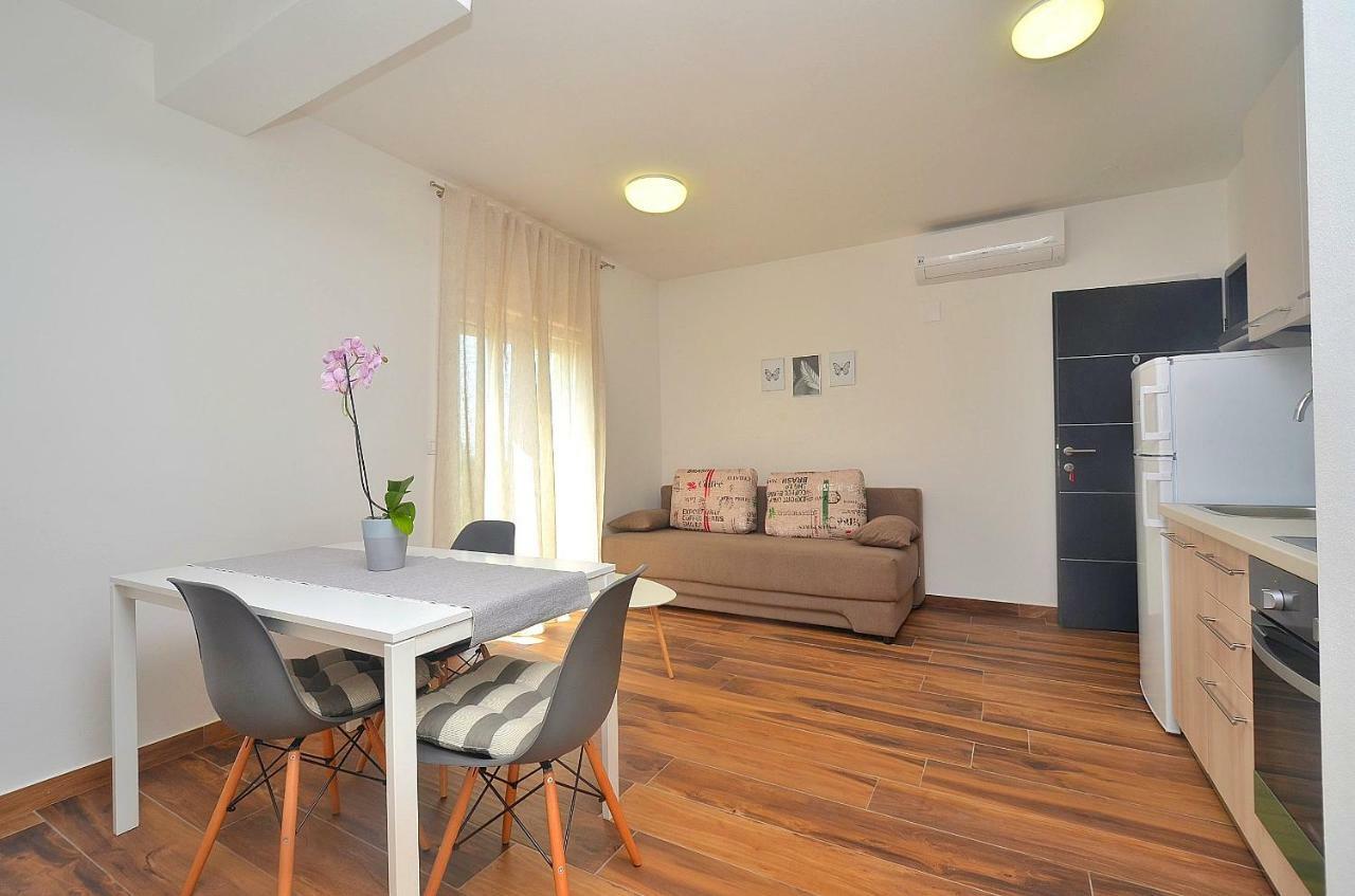 Stella Apartments Novigrad  ภายนอก รูปภาพ