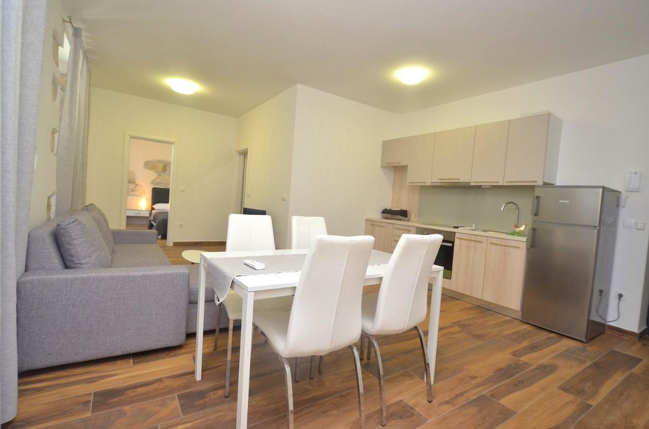 Stella Apartments Novigrad  ภายนอก รูปภาพ