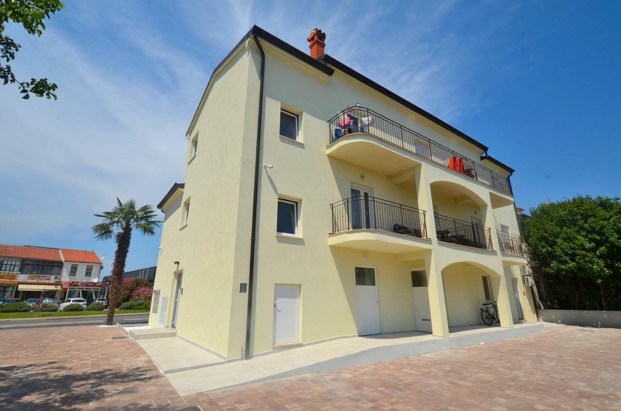 Stella Apartments Novigrad  ภายนอก รูปภาพ