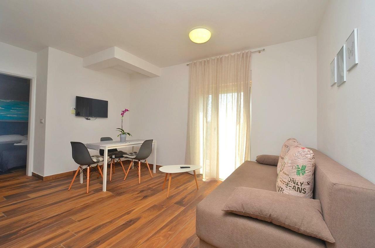 Stella Apartments Novigrad  ภายนอก รูปภาพ