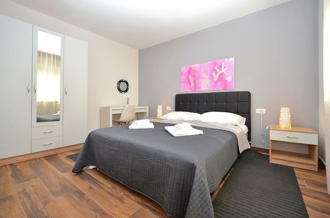 Stella Apartments Novigrad  ภายนอก รูปภาพ