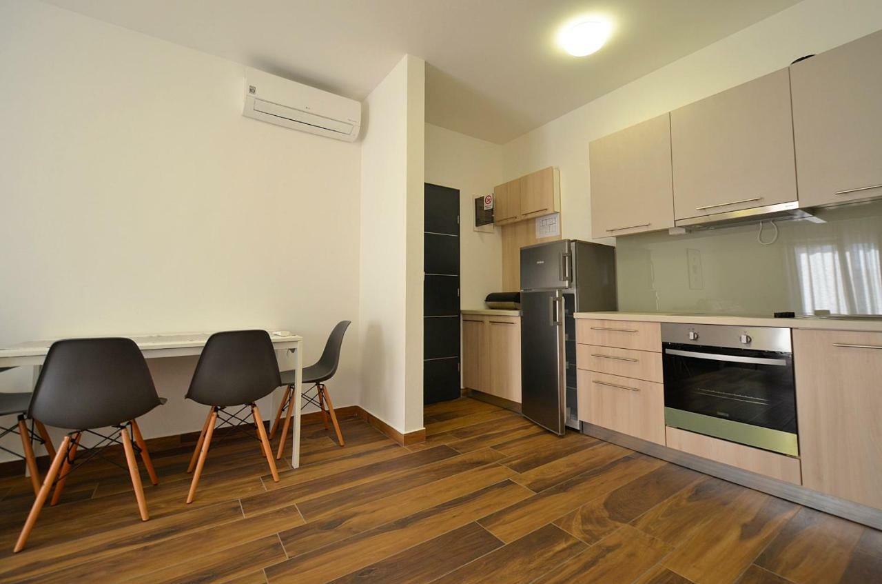 Stella Apartments Novigrad  ภายนอก รูปภาพ