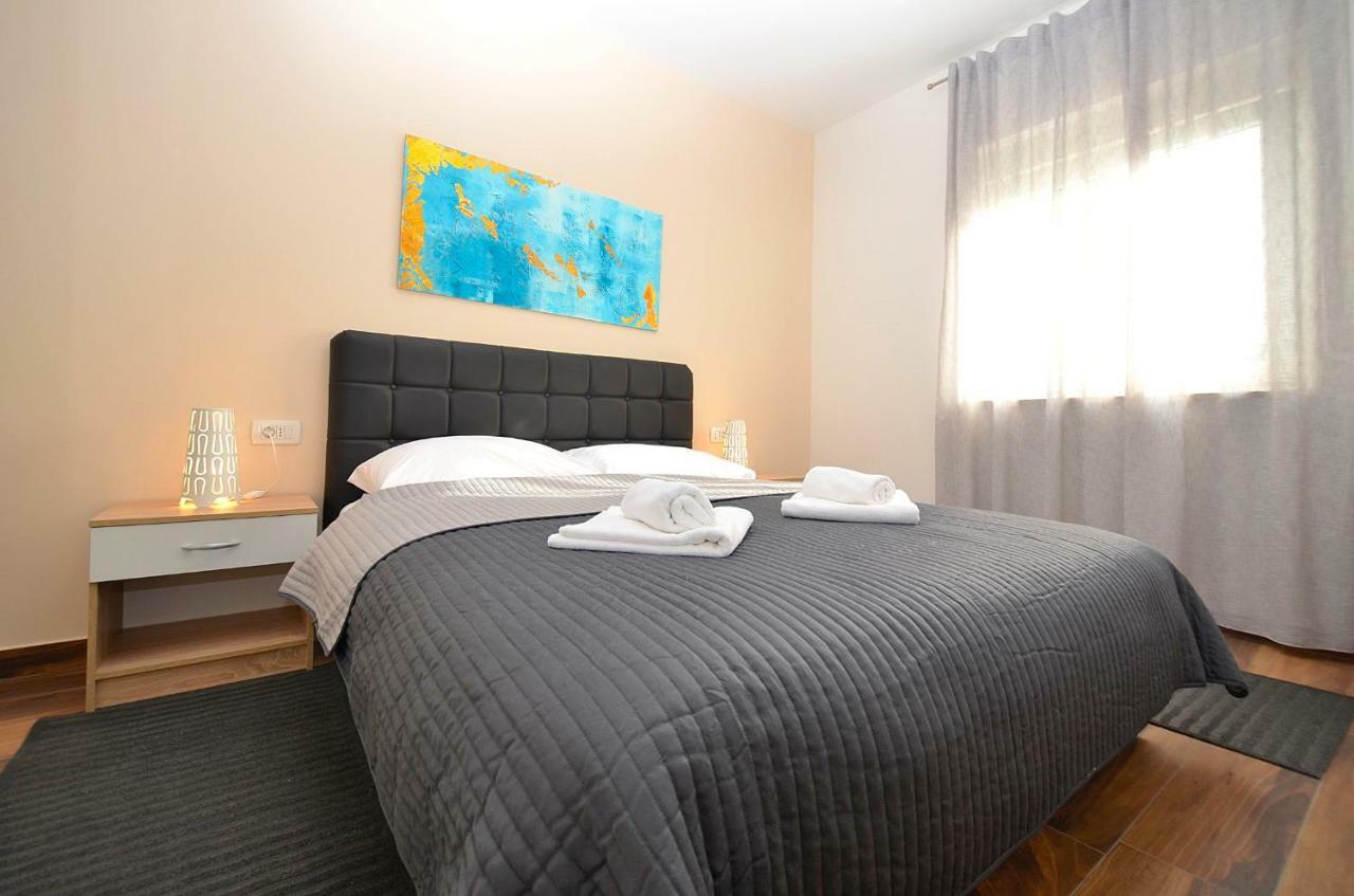 Stella Apartments Novigrad  ภายนอก รูปภาพ