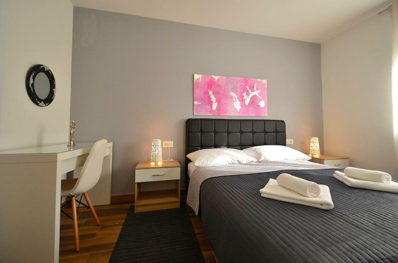Stella Apartments Novigrad  ภายนอก รูปภาพ
